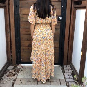 ASTR The Label - XS floral dress